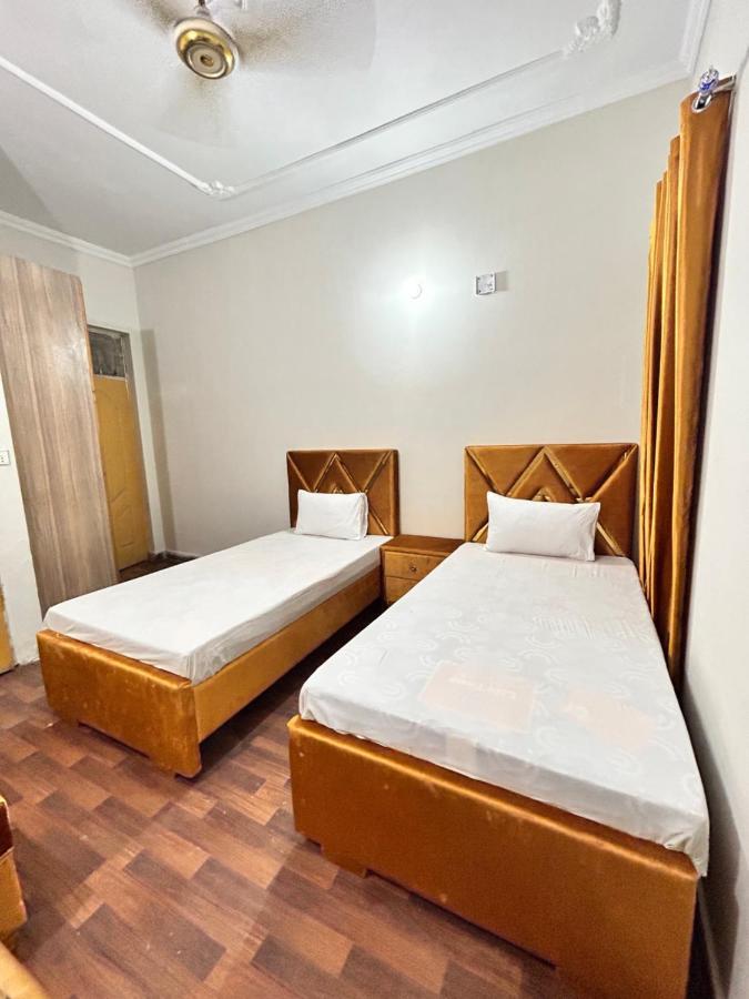 Eden Plus Executive Hotel Lahore Exterior foto