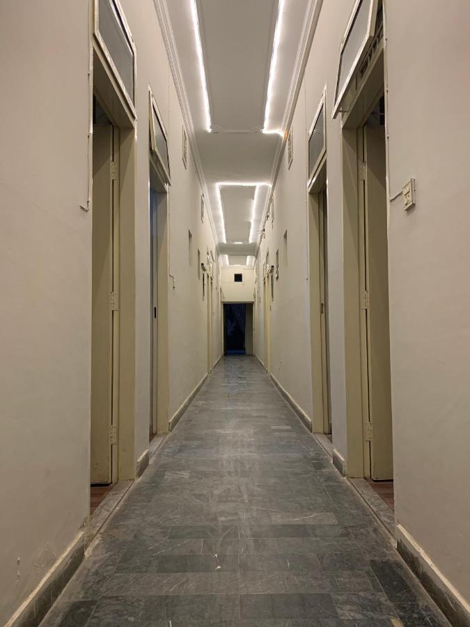 Eden Plus Executive Hotel Lahore Exterior foto
